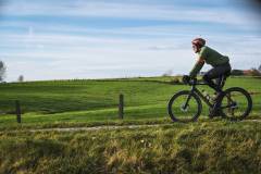 19635_1MW1H1C26004_001152