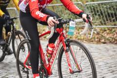 19635_1MW2H1C26004_002144