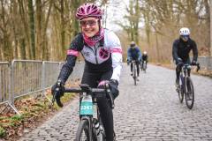 19635_1MW2H1C26004_005933